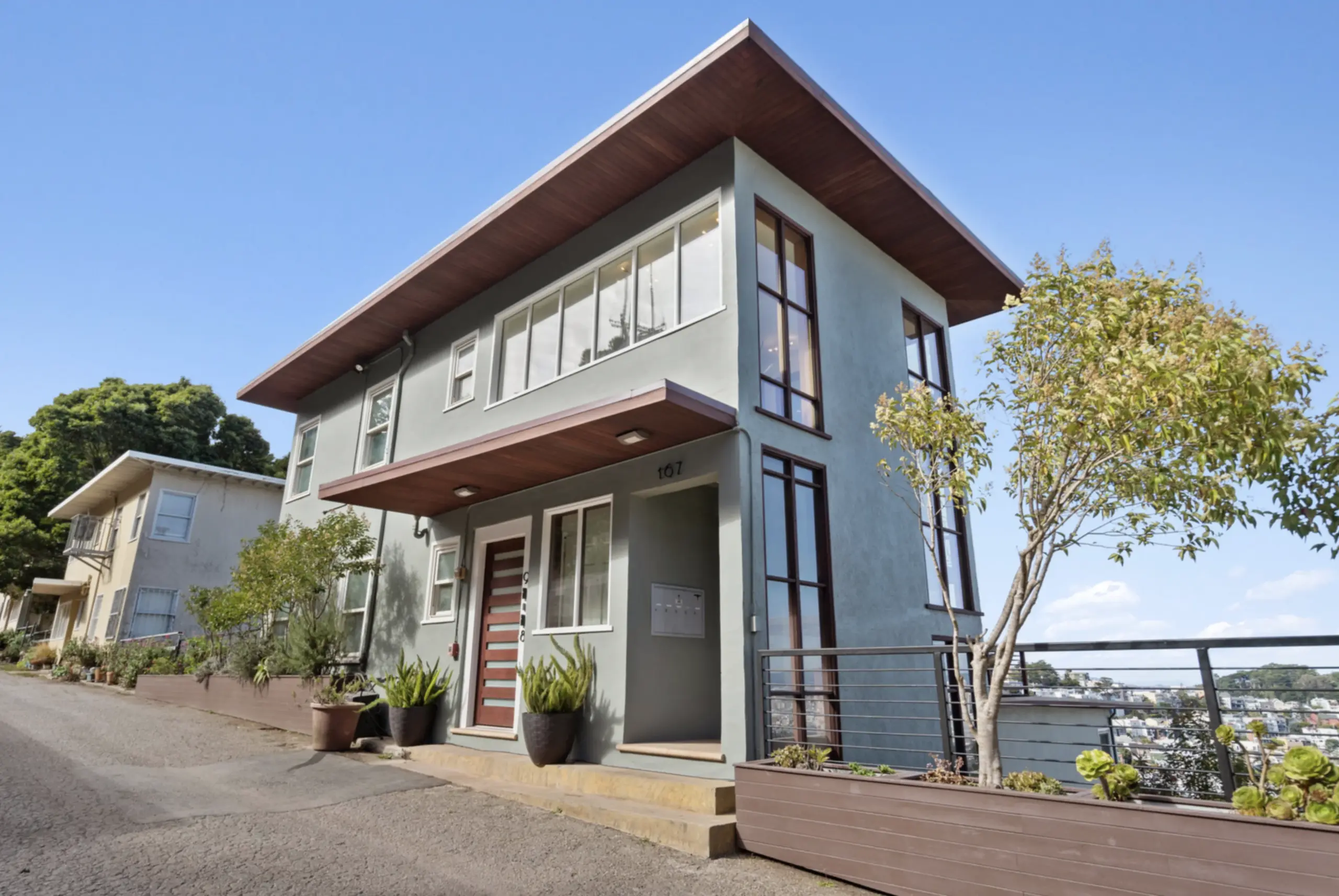 San Francisco Castro District Penthouse With Bay Balcony